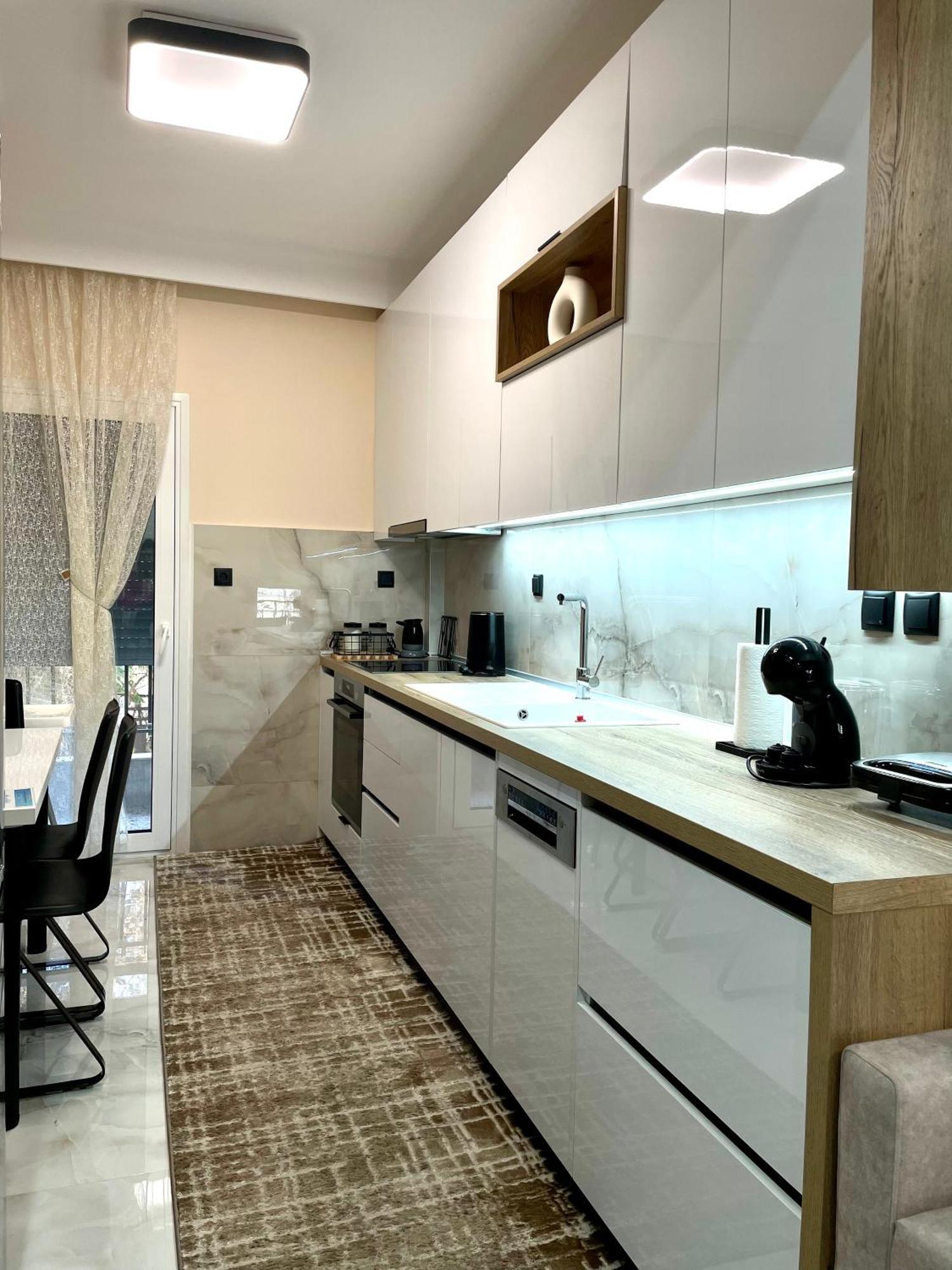 The Modern Apartment Thessaloniki Exterior photo